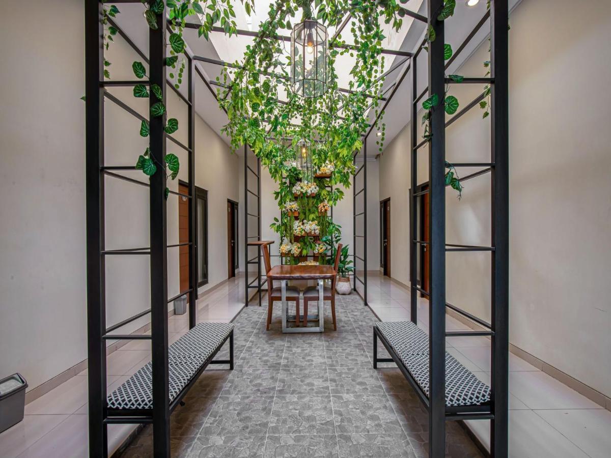 Casa Ts 16 Hotel Malang Kültér fotó