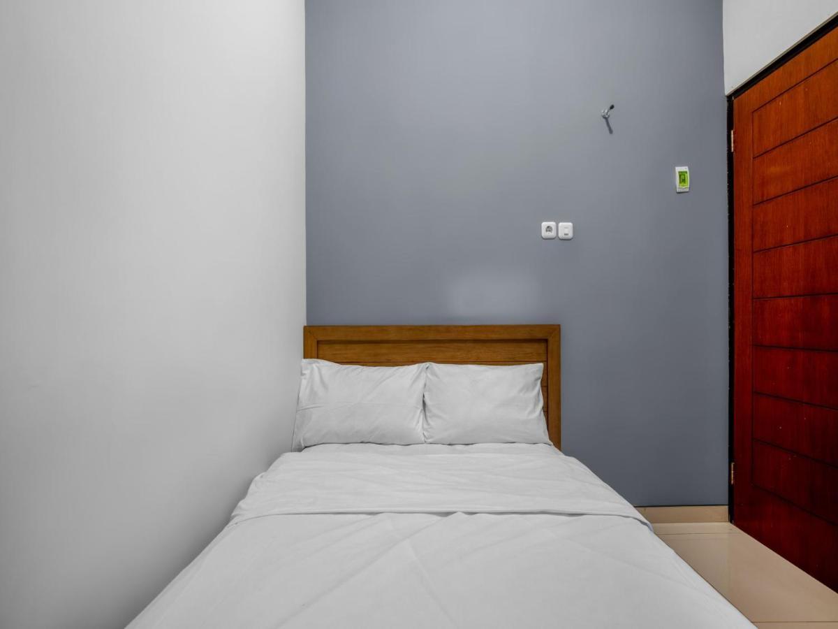 Casa Ts 16 Hotel Malang Kültér fotó