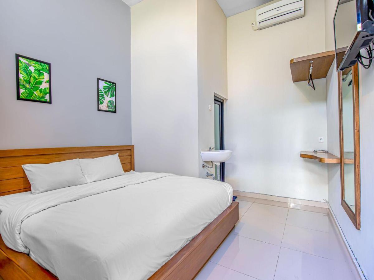 Casa Ts 16 Hotel Malang Kültér fotó