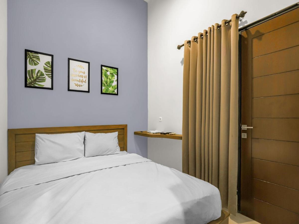 Casa Ts 16 Hotel Malang Kültér fotó