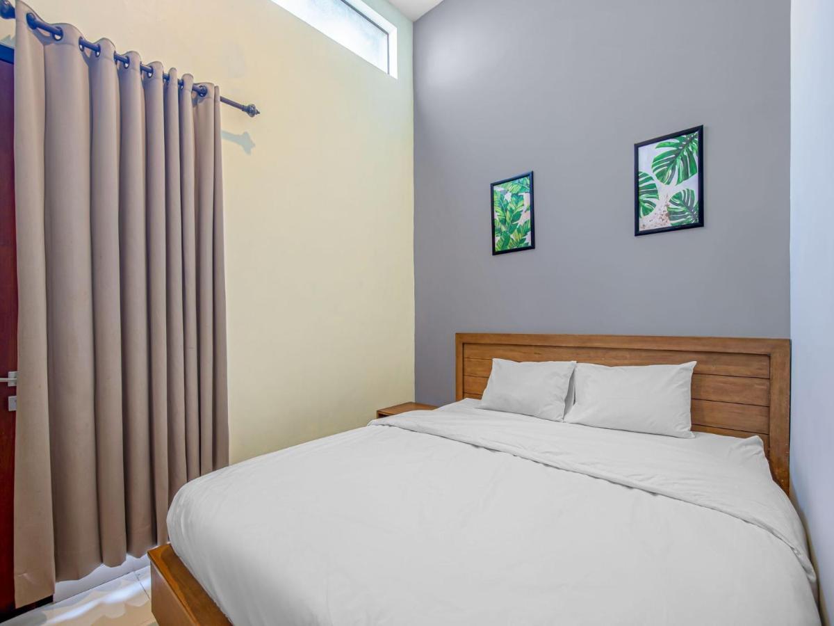 Casa Ts 16 Hotel Malang Kültér fotó